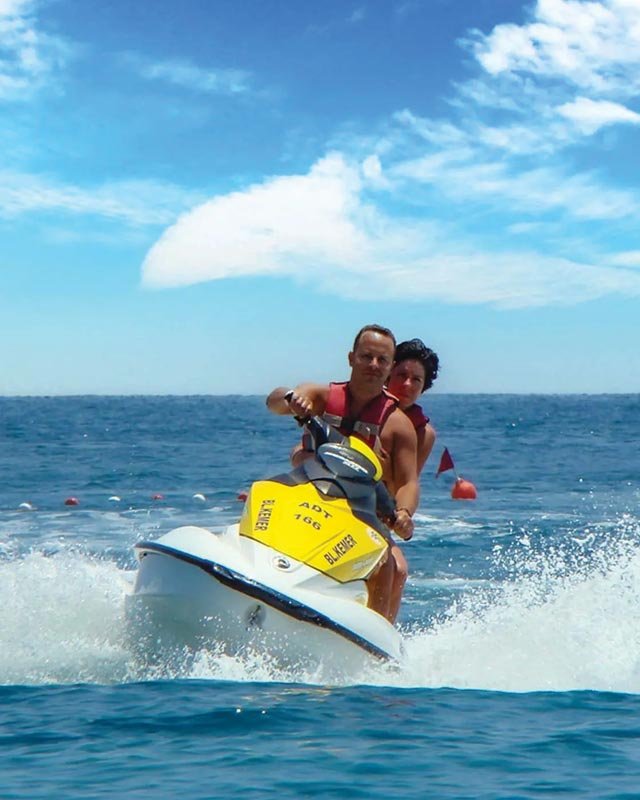 jetskiing